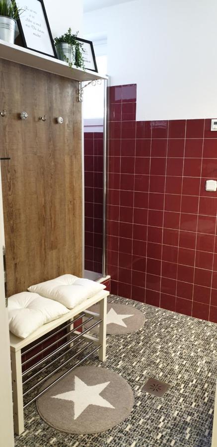 Feriendomizil Wetzelberger Apartamento Monichwald Exterior foto
